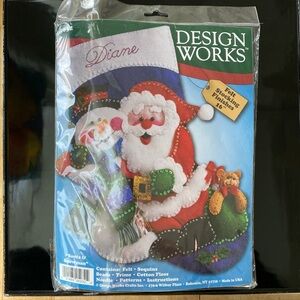 Santa & Snowman Felt Stocking Kit, by Design Works, Kit #5032. NWT.
